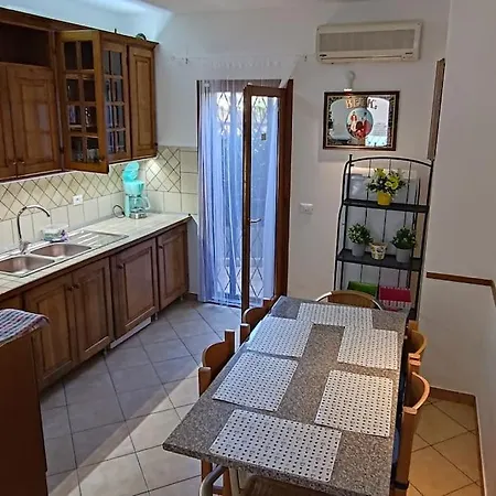 Apartment Alle Porte Del Chianti